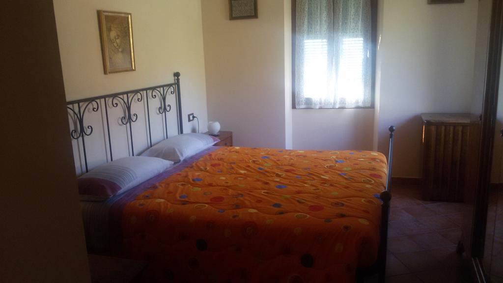Locanda Dei Boi Vintimille Chambre photo